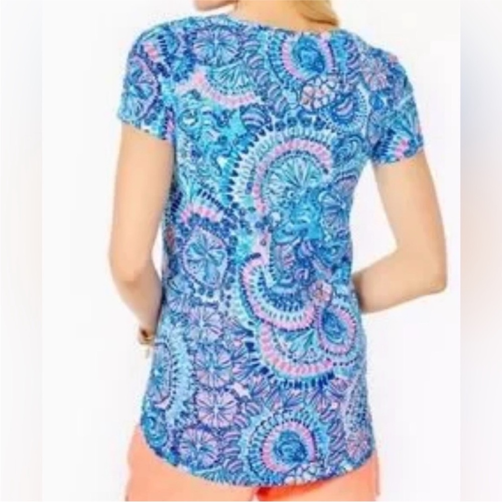 Lilly Pulitzer Etta V Nack Top in Blue Grotto Commotion In The Ocean Sz L - Picture 3 of 10
